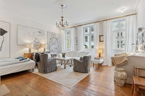 Copenhagen K Apartment | Spacious apartment in the heart of Copenhagen with balcony