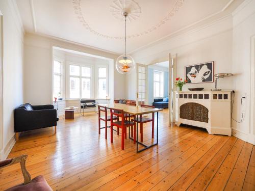 Copenhagen City Centre Apartment | Spacious apartment in the heart of Copenhagen