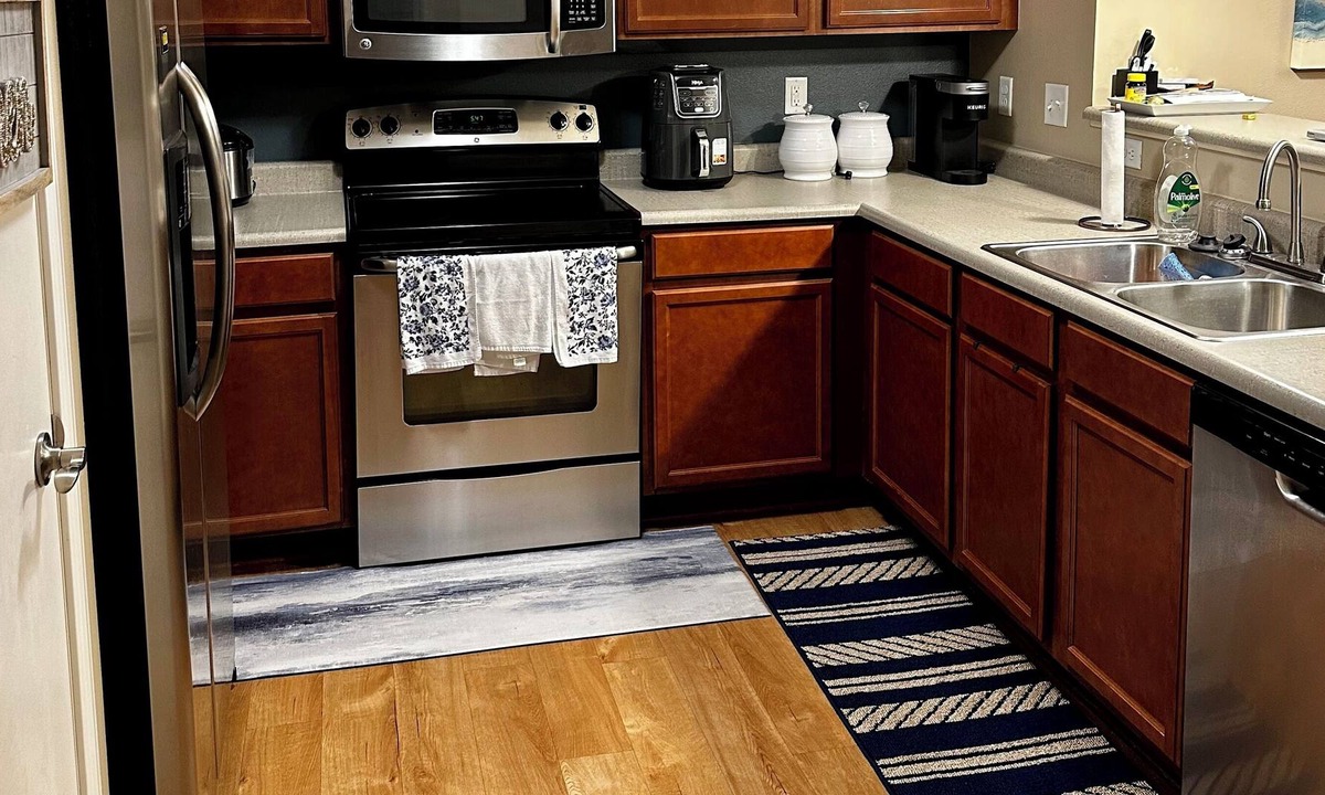 Waukee Apartment | Spacious Apartment