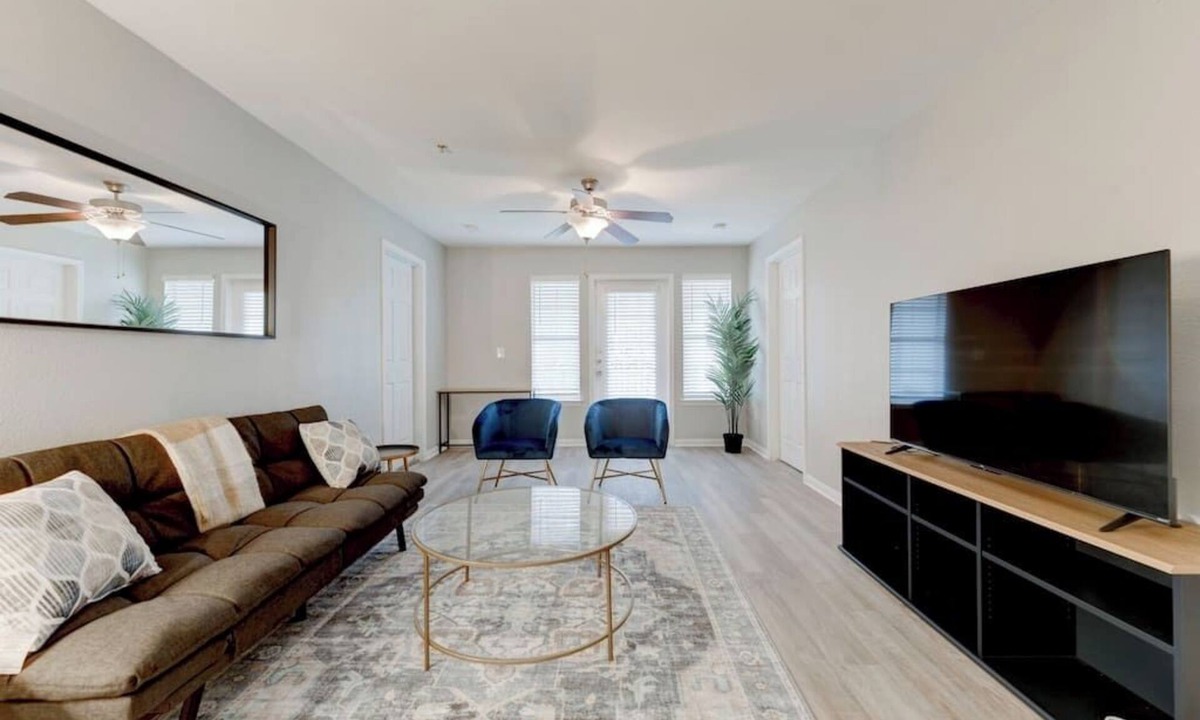 Pleasant Valley Apartment | Spacious apartment w/pool, patio & BBQ