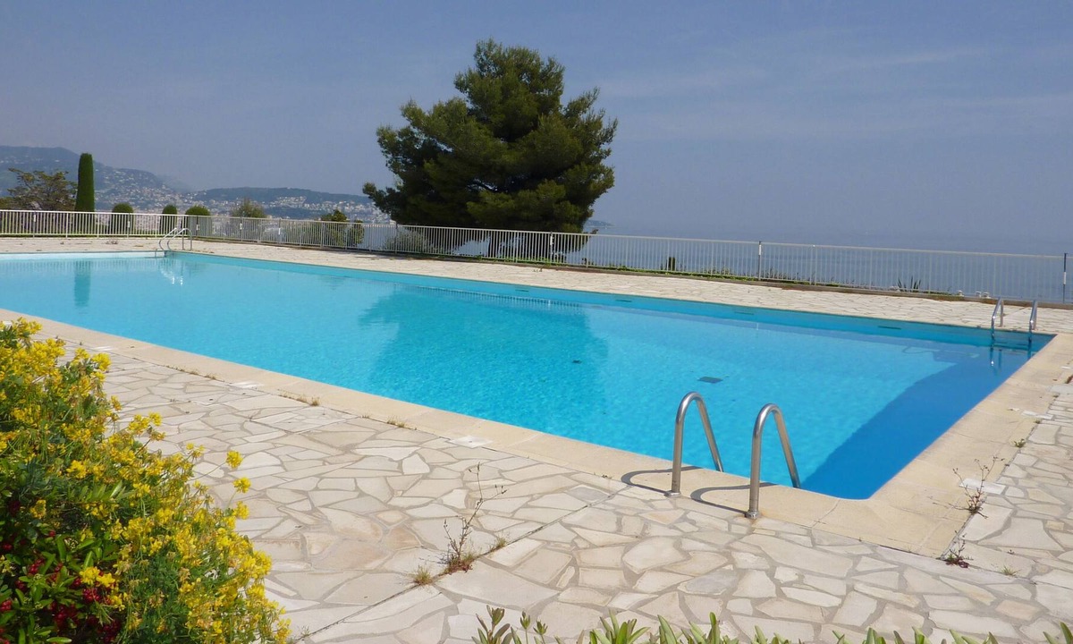 Fabron Apartment | spacious apartment with sea view