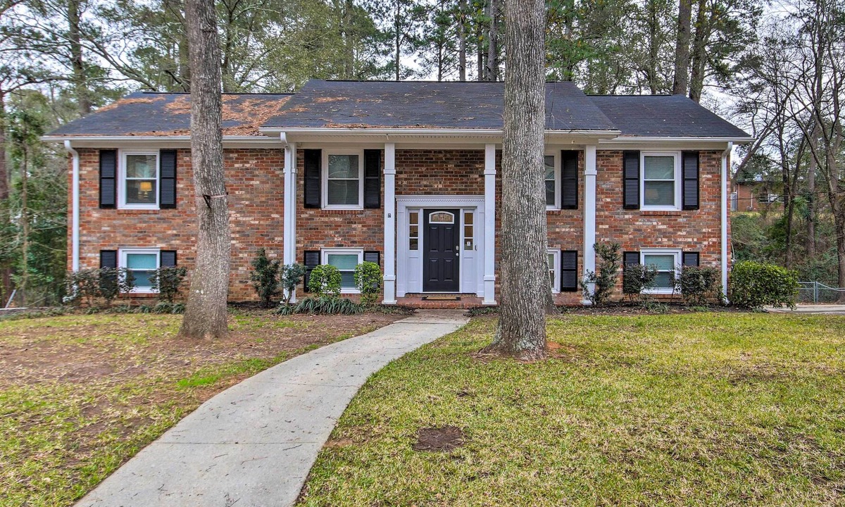 National Hills House | Spacious Augusta House ~ 1 Mi to Masters Golf Club