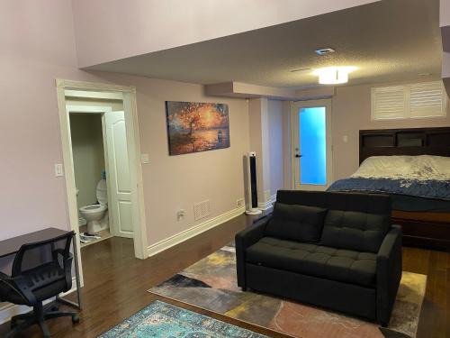 Humber Bay House | Spacious Basement with Private Bathroom and Entrance