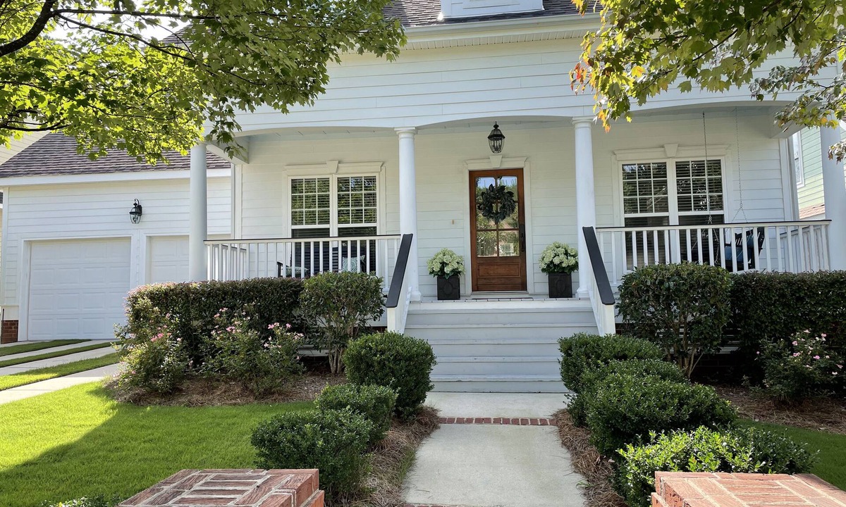Evans House | Spacious & Beautiful Masters Rental Close To Tournament
