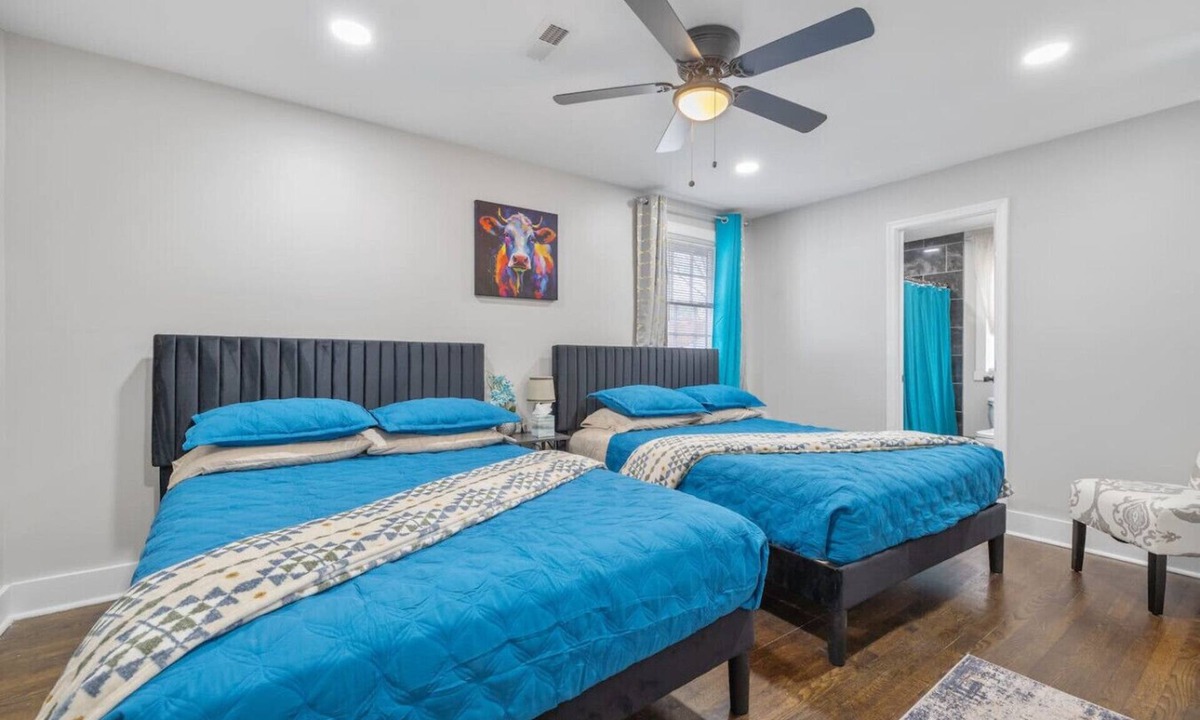 Manchester House | Spacious Bungalow Retreat Near Belle Isle, RVA!