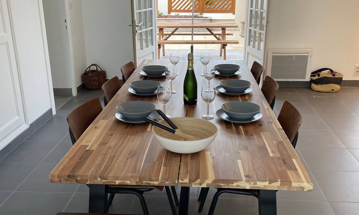 Agon-Coutainville Villa | Spacious, central villa in 2nd row.