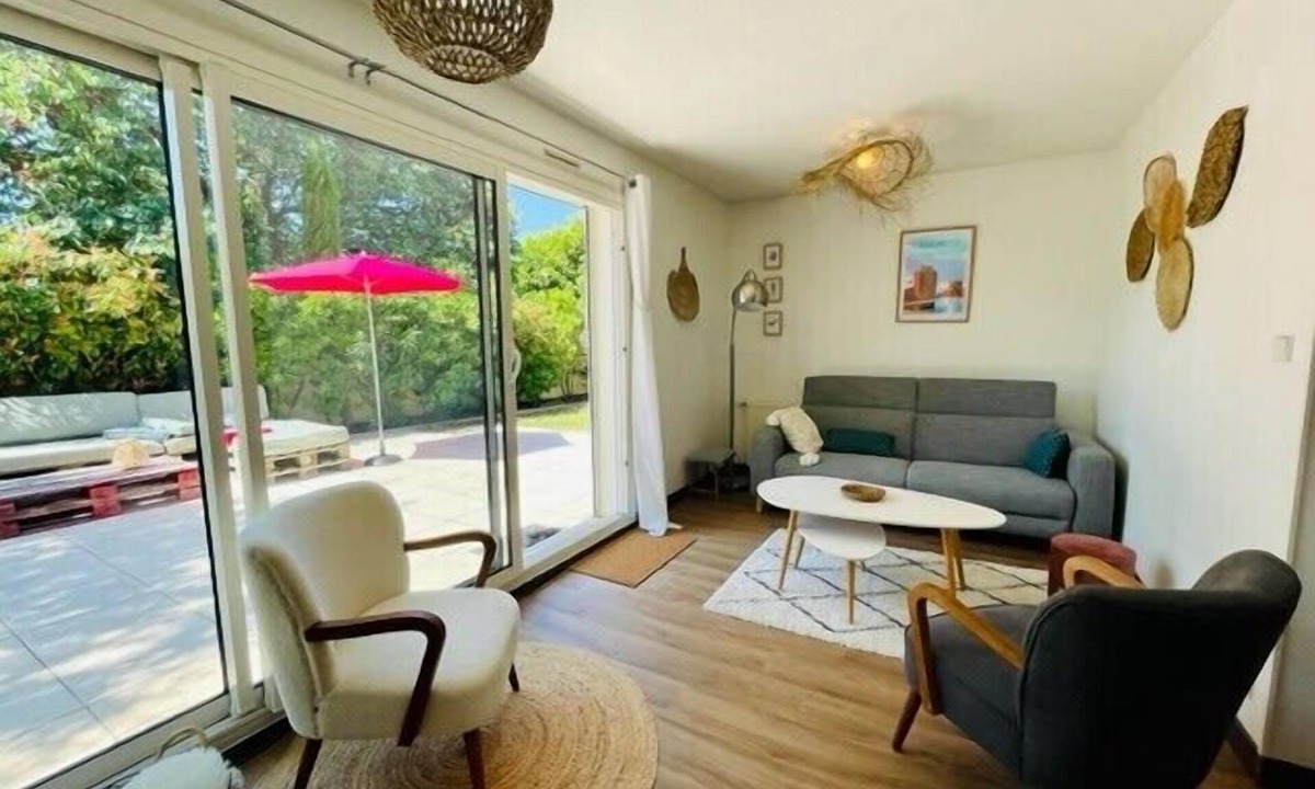 La Rochelle Apartment | Spacious cocoon with pool in La Rochelle