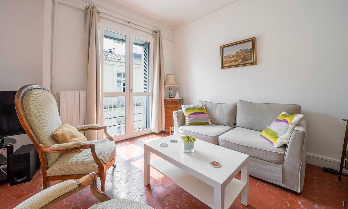 Gambetta Apartment | Spacious cocoon with garden in Montpellier