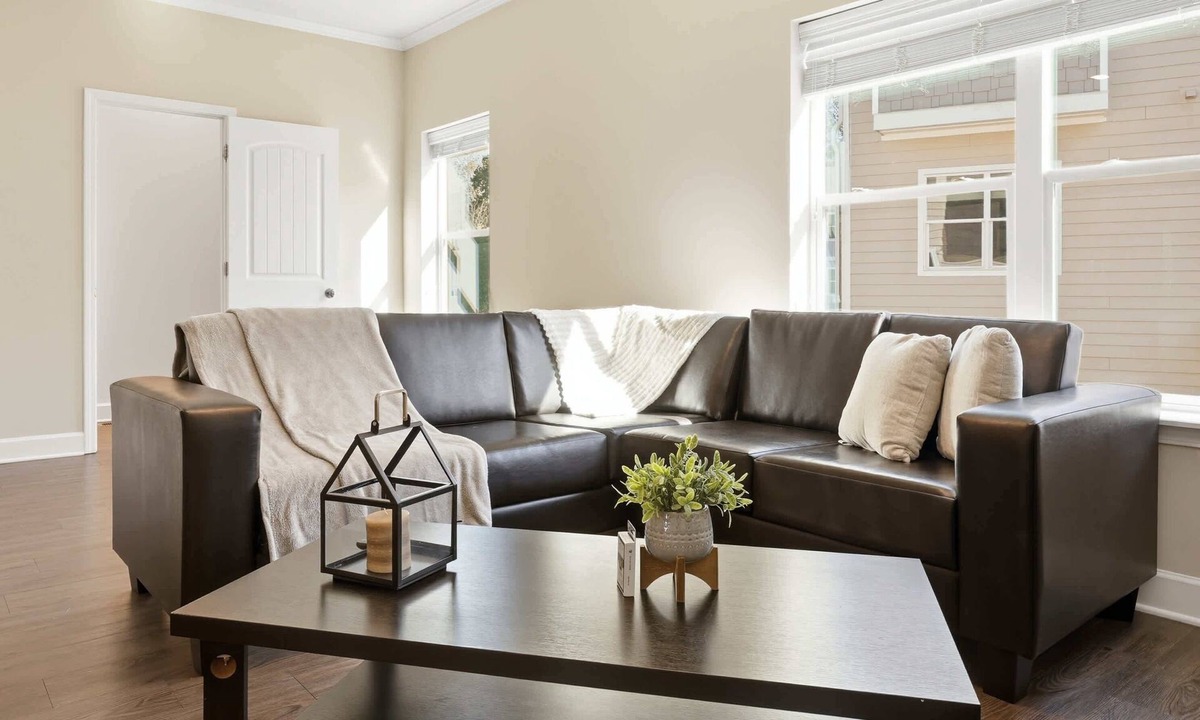 Central Condo | Spacious Comfort | 7 min to Clemson University!