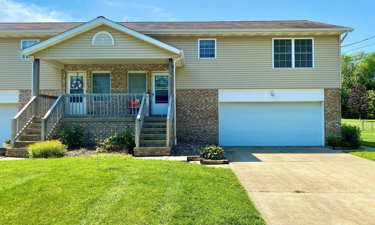 Ontario Condo | Spacious Condo in Ontario