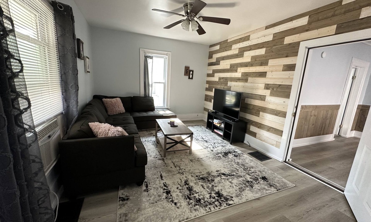 Cortland House | Spacious Cortland Home