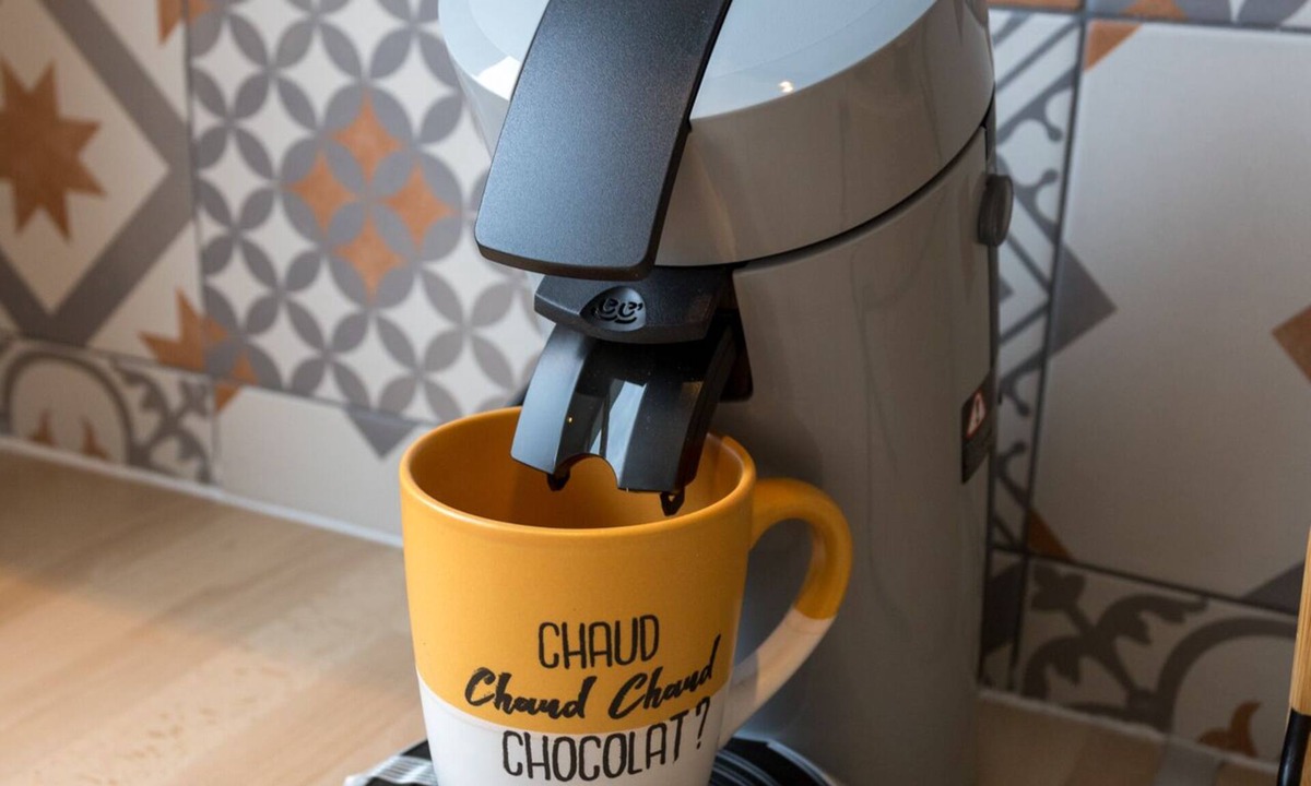 Laval Apartment | Spacious, cosy and chic apartment