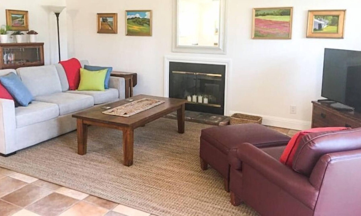 Santa Rosa Cabin | Spacious Cottage for Wine Country WORK/PLAY/STAY