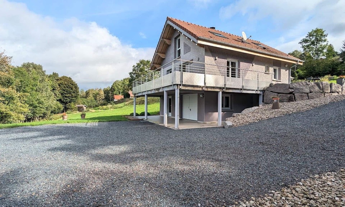 Anould Cottage | Spacious cottage with all comforts, Vosges