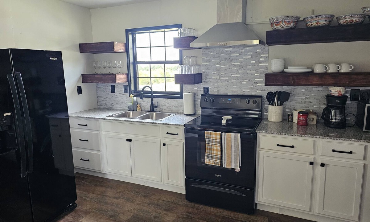 Sherman Other | Spacious Countryside Family Oasis ~ 15mins to Town