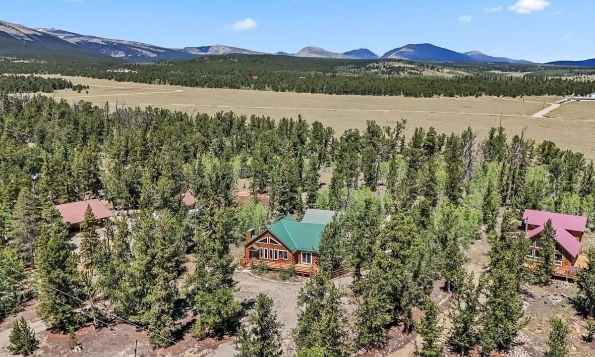 Warm Springs Cabin | Spacious & Cozy Mountain Cabin in Fairplay