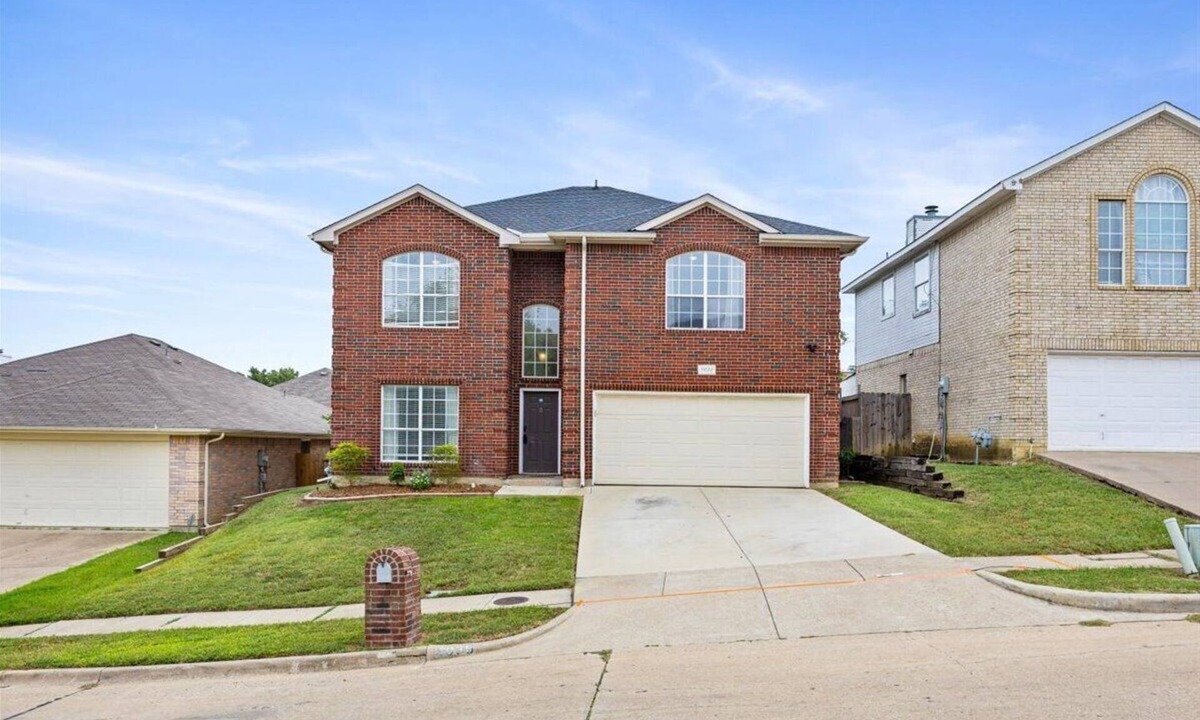 Dallas House | Spacious Dallas TX 4BR Family Escape w/Peloton!