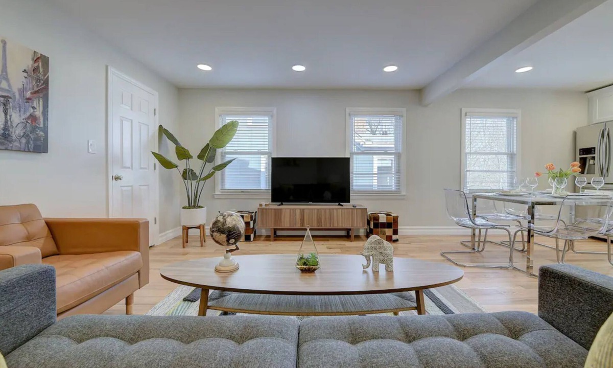 Princeton Condo | Spacious Downtown 2BR w/Parking