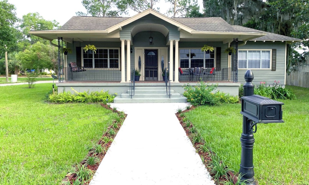 Lake City House | Spacious Downtown 3-Bedroom Home with Workspace, Parking & Sleeps 6