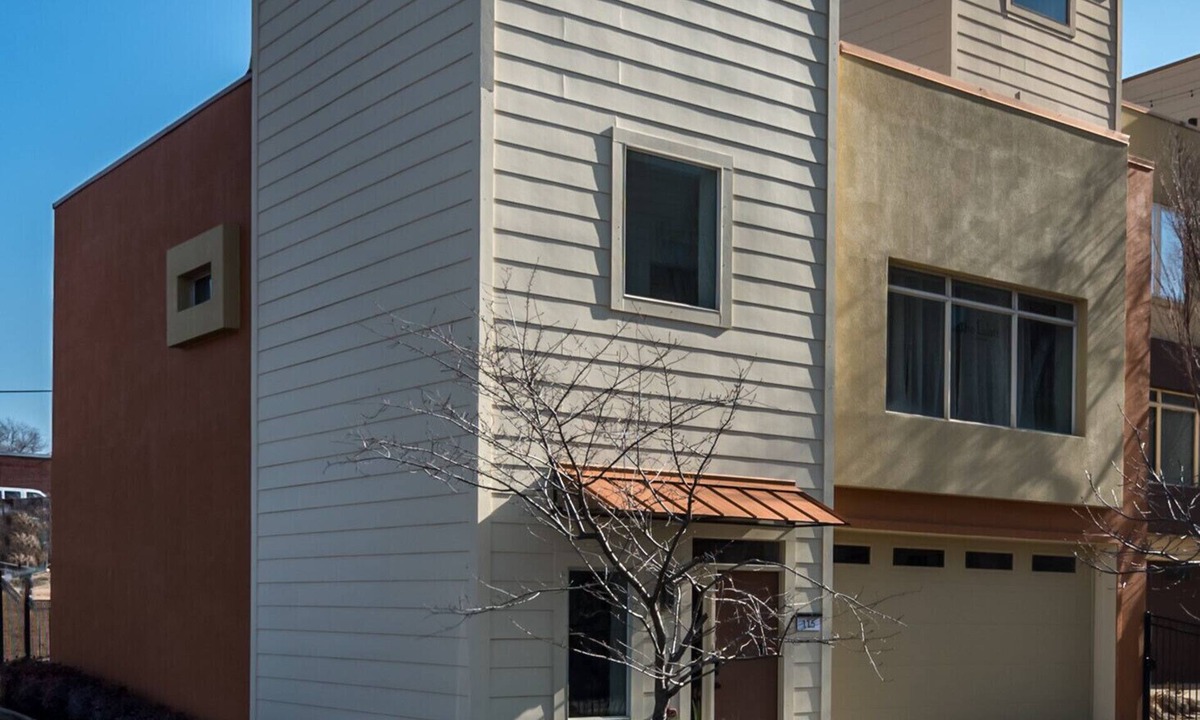 Downtown Little Rock House | Spacious Downtown Retreat with Rooftop Terrace!