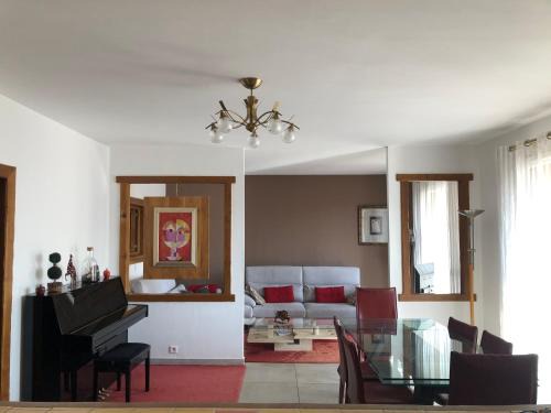 Pantin Apartment | Spacious Duplex Pantin, near Paris