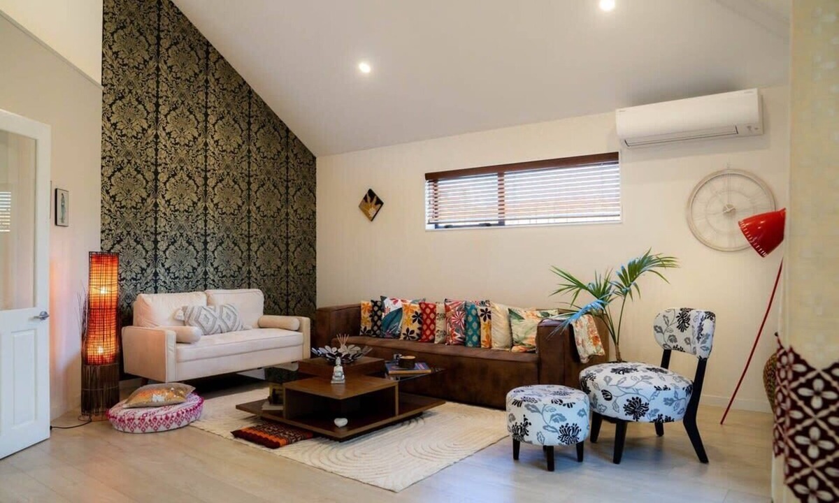 Eastern Beach House | Spacious Eastern Beach Home by Zodiak Stays