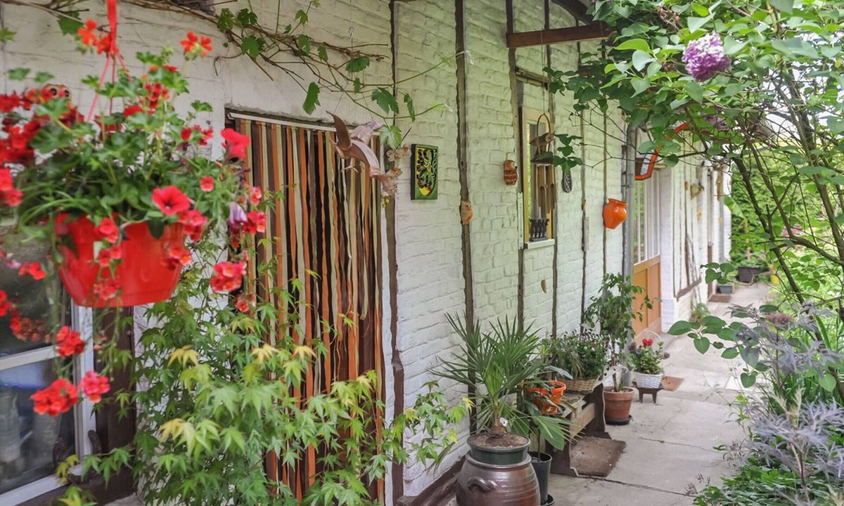 Steenvoorde Cottage | Spacious eco-friendly cottage with garden and pets welcome in Steenvoorde