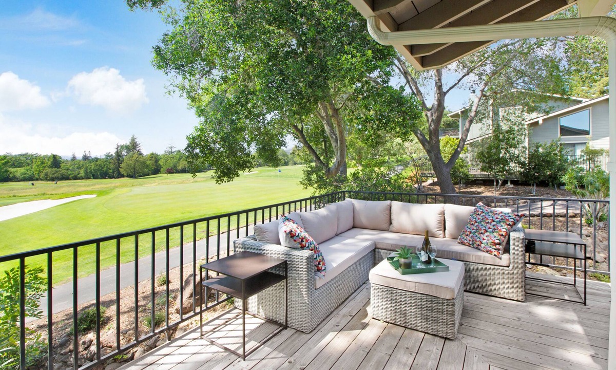 Napa Condo | Spacious Elegance Where Sunset Meets Fairway