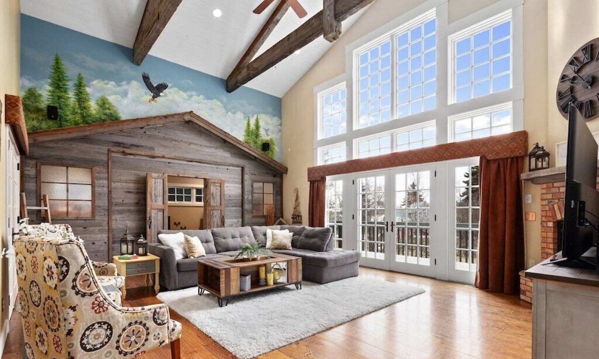 Bigfork House | Spacious Escape where Fun Meets Luxury Relaxation