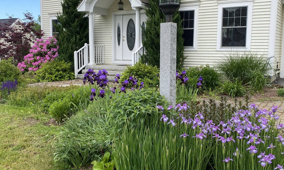 Scarborough House | Spacious Family Home, minutes to beaches and hiking trails! nsleeps 9