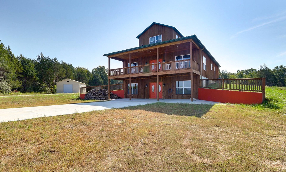 Grubville House | Spacious Franklin County Retreat on 80 Acres!