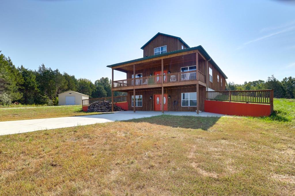 Grubville House | Spacious Franklin County Retreat on 80 Acres!