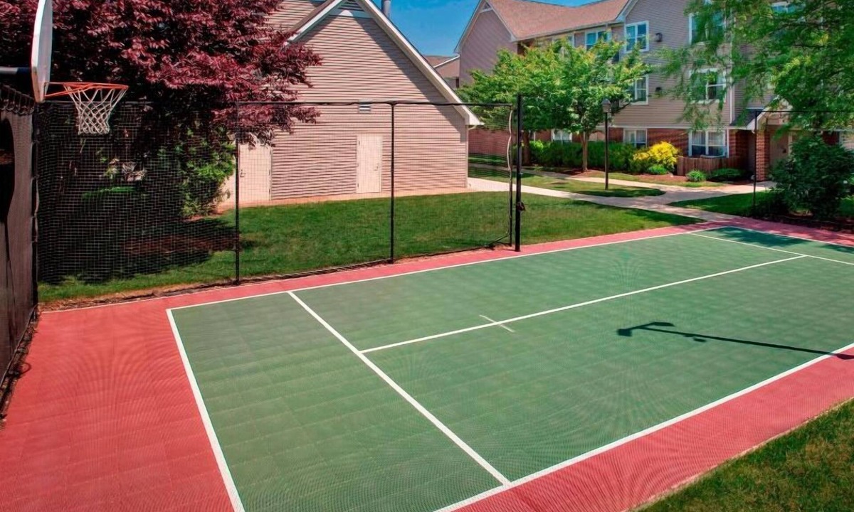 Bethlehem Hotel | Spacious Good-Value Accommodation! Outdoor Fireplace, Pets Allowed