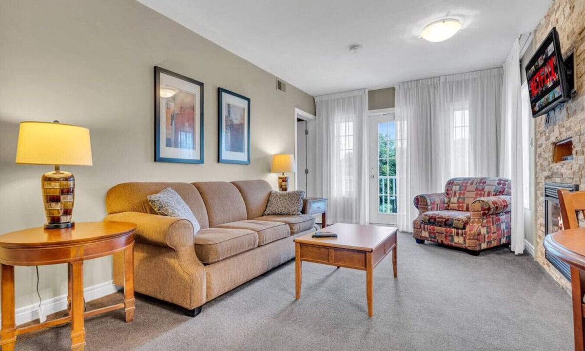 Oro-Medonte Apartment | Spacious Hideaway in Nature