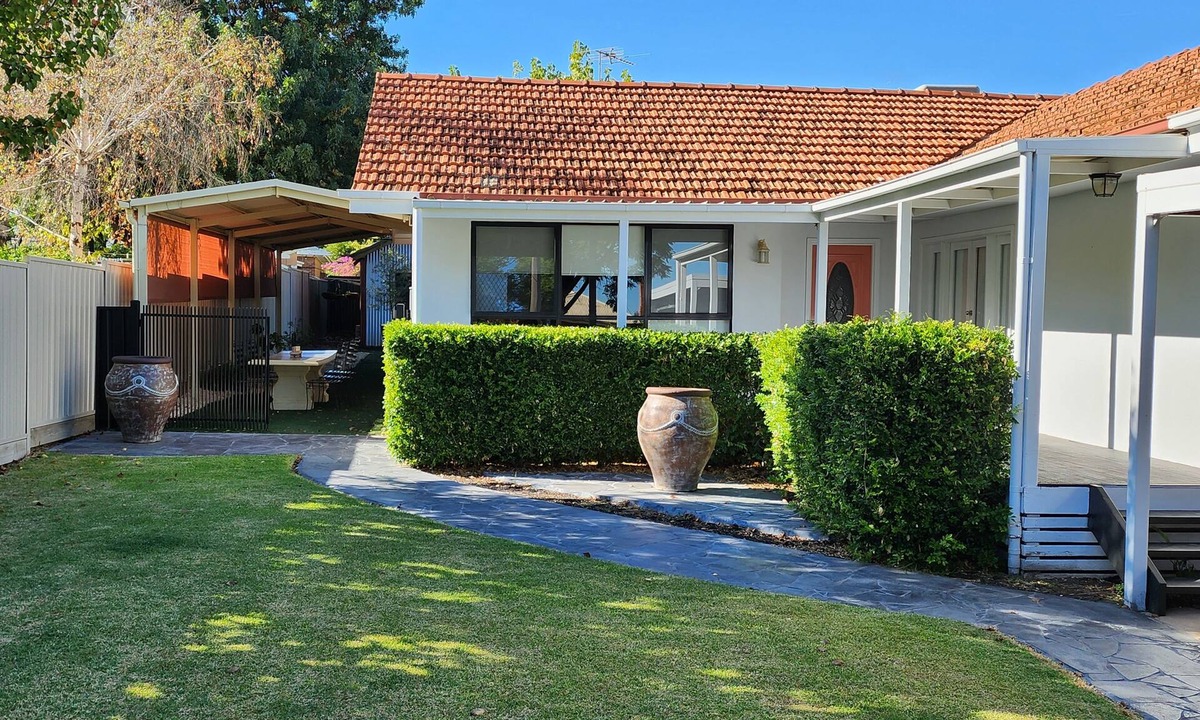 Mildura House | Spacious Home Close to CBD and River Front