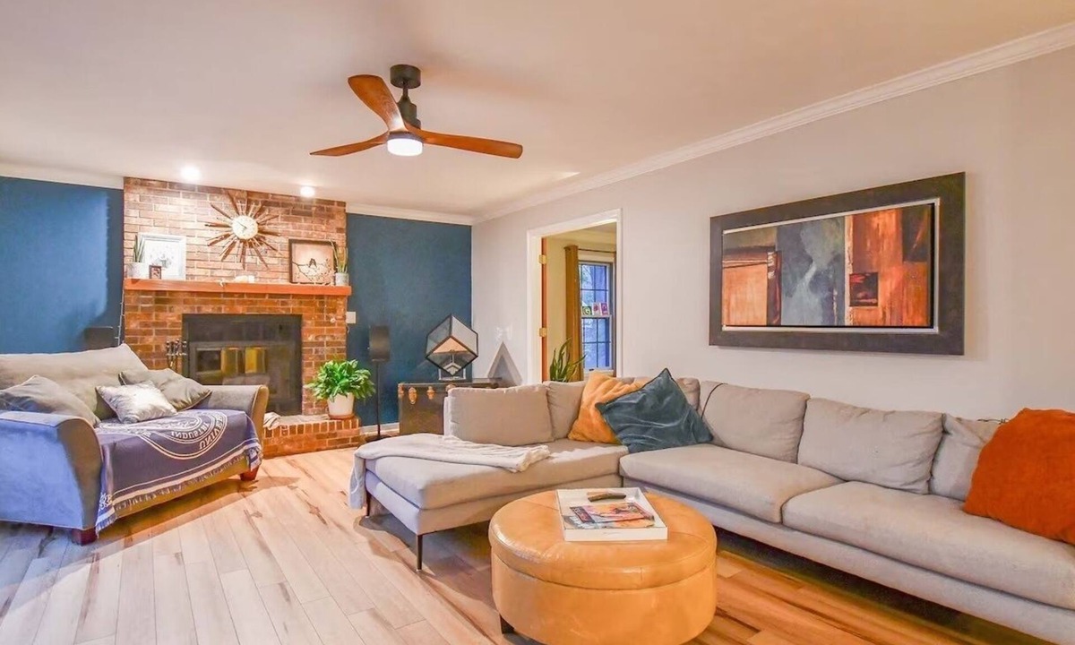 Appleton House | Spacious Home, Fireside Charm