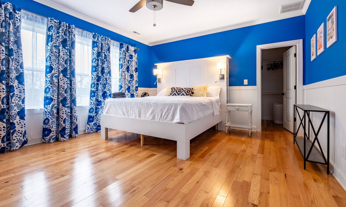 Five Points East House | Spacious Home In Five Points Close To Downtown 5 Bedroom Home by RedAwning