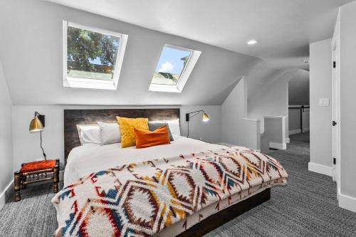 Hanover Place House | Spacious Home in KC's Core 46