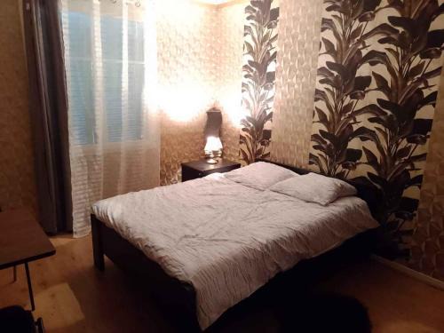 Lieusaint Cabin | Spacious Home - Maison Spacieuse