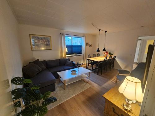 Aarhus Apartment | Spacious home near Aarhus 110m2 Free parking