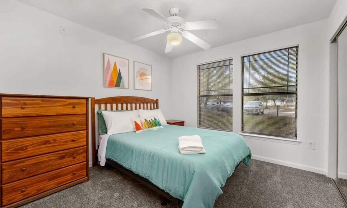 Lutz Apartment | Spacious home w/pool, BBQ & pet-friendly