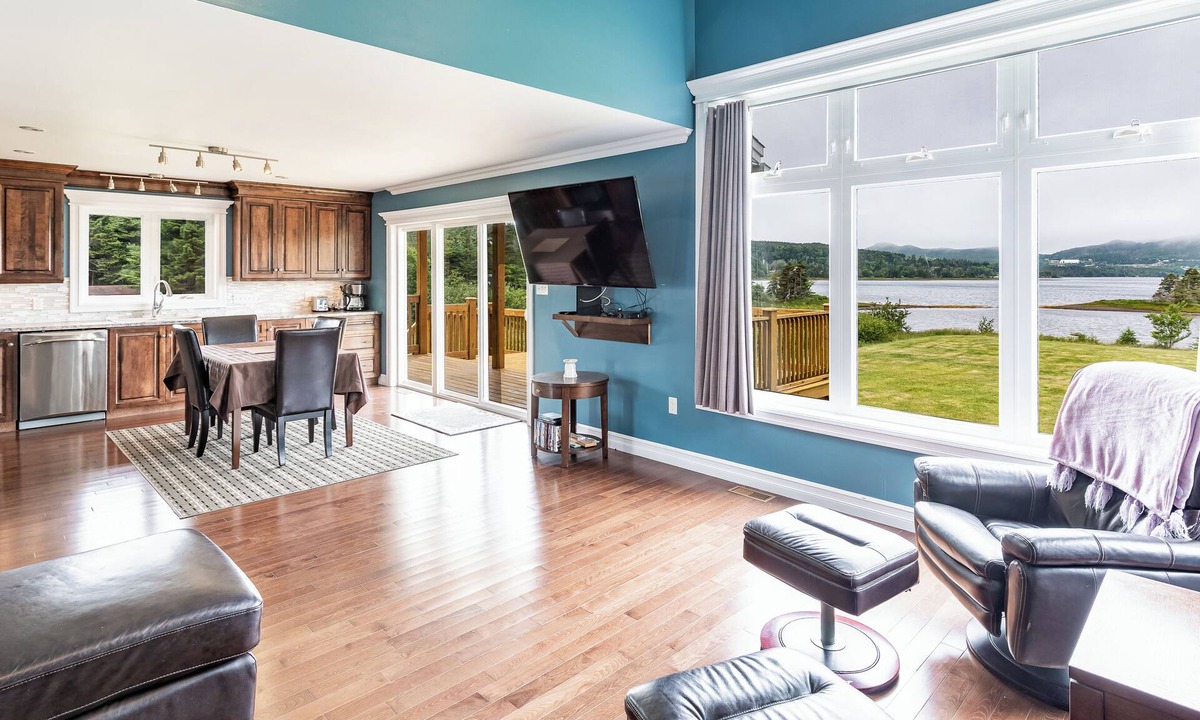 Placentia House | Spacious Home with Stunning Ocean Bay Views