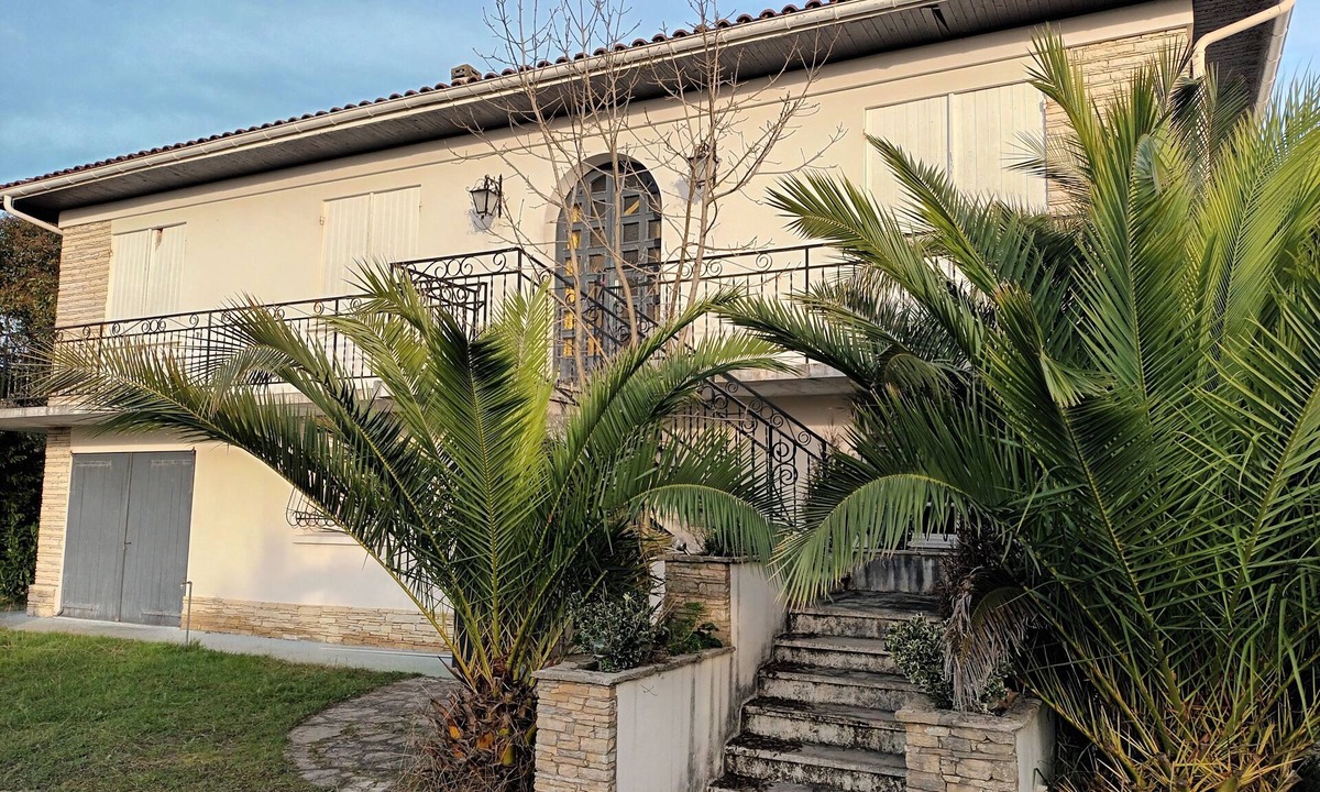 Bonnetan House | Spacious house 15 minutes from Bordeaux.