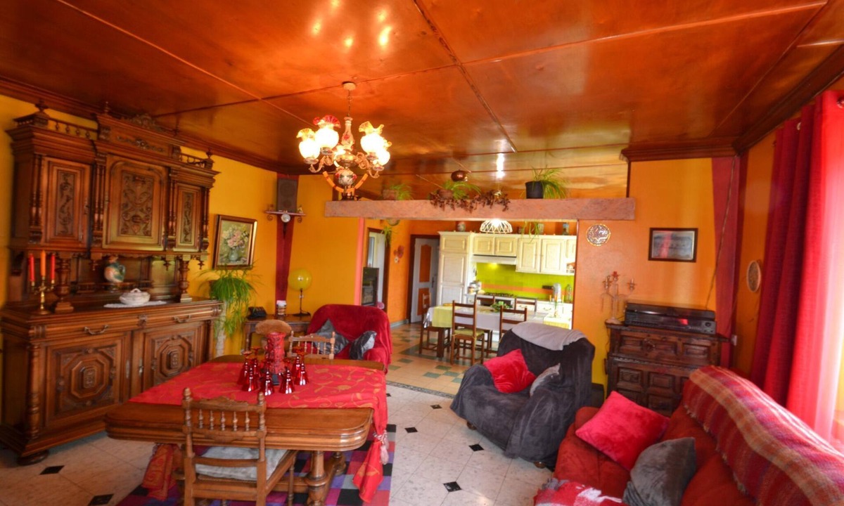 Camiran House | Spacious house, centrally located for excursions.