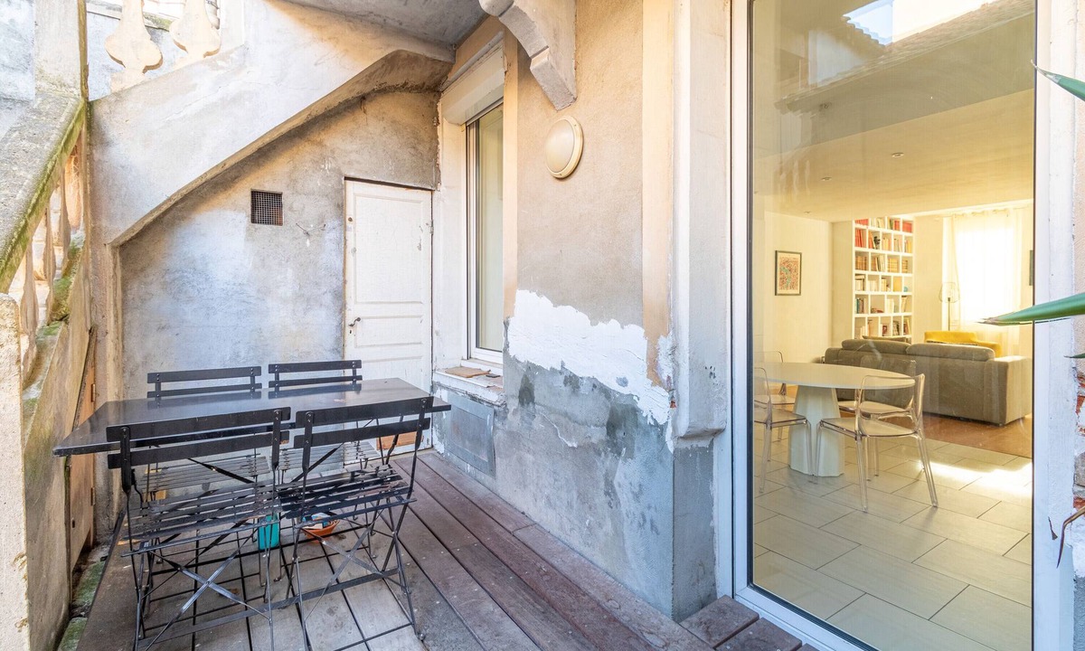 Le Busca House | Spacious house - close to center