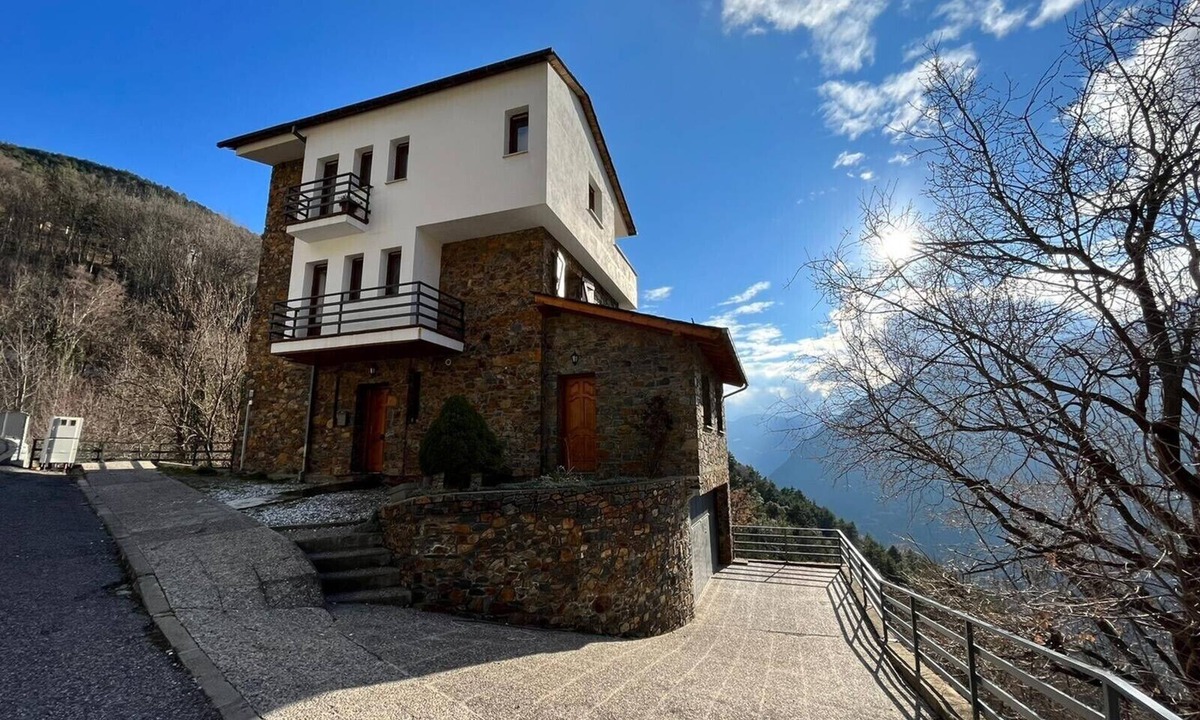 Sant Julia de Loria House | Spacious house (sleeps 7) with incredible view HUT6007971