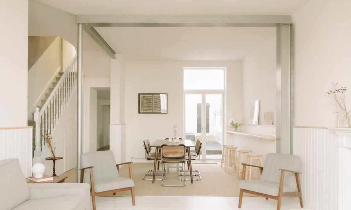 Newquay House | Spacious House w/Sea Views Opposite Beach