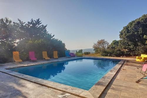 Le Castellet House | Spacious house with pool in Castellet