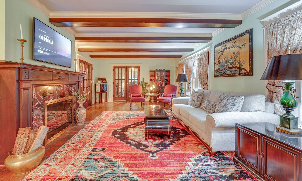 Jamestown House | Spacious Jamestown Home Near Nat'l Comedy Center!