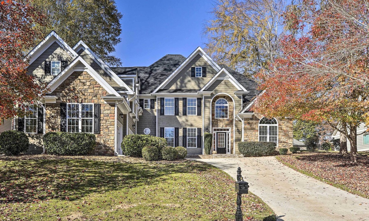 Jackson County House | Spacious Jefferson Retreat: Stargaze & Golf!